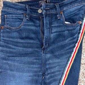 Abercrombie and fitch HIGH WAISTED SKINNY LEG JEAN 26/2